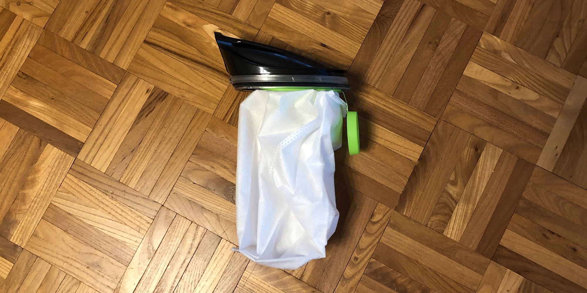 Ohne Kabel, dafür mit Beutel der Gtech Pro Bag im Test Galaxus