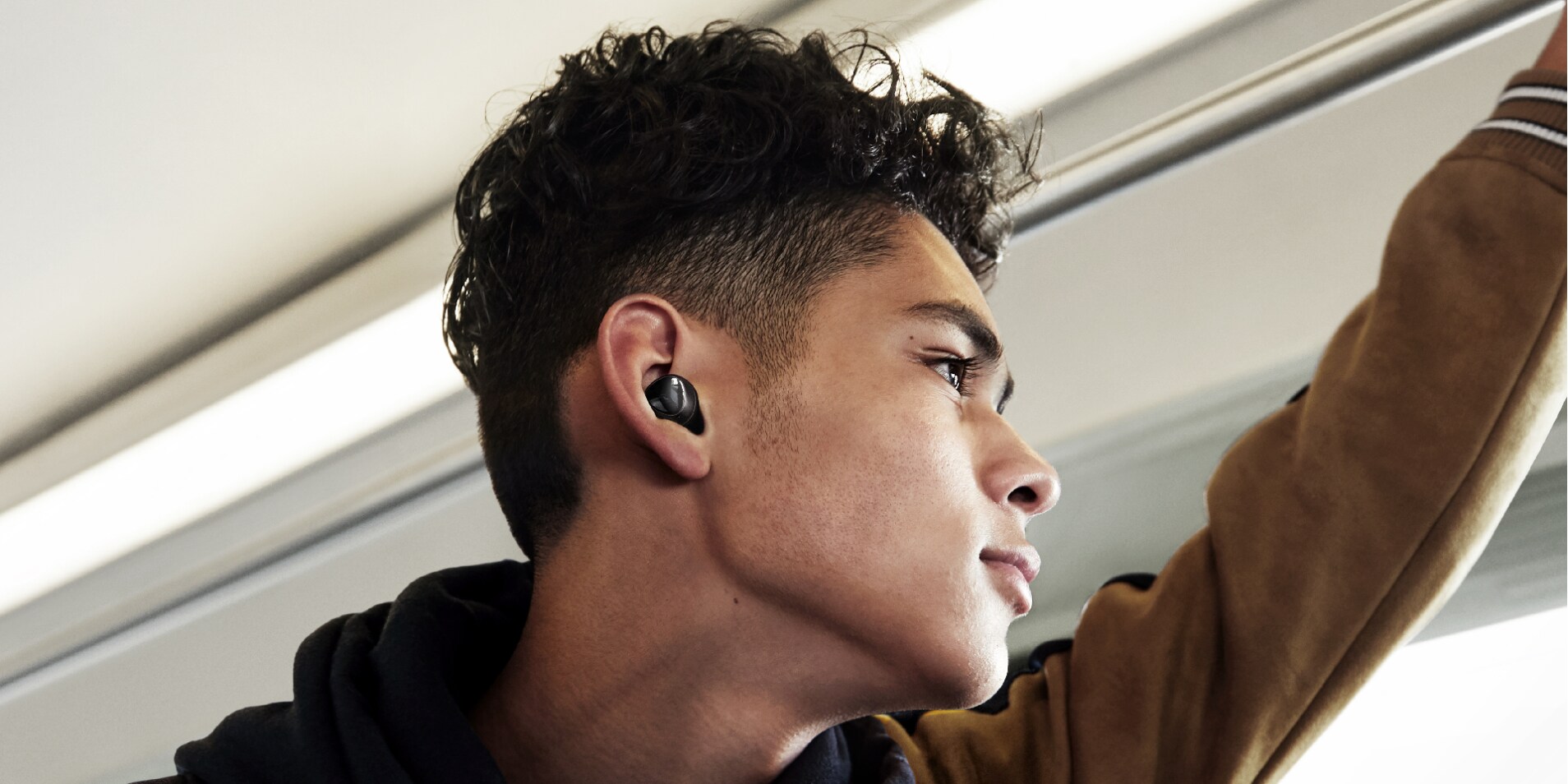 Die neuen Samsung Galaxy Buds: In Schwarz bereits an Lager ...