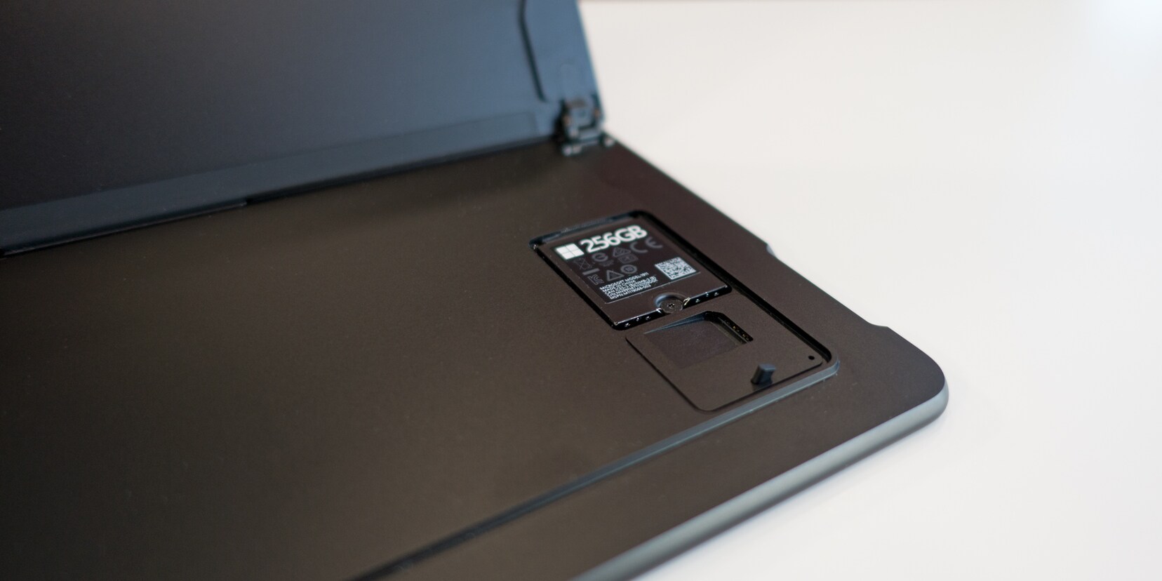An Arm And A Leg The Microsoft Surface Pro X Digitec