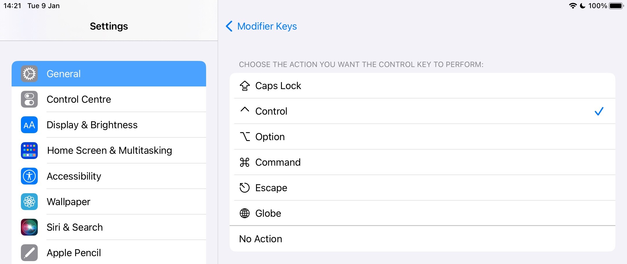 Utiliser un clavier, une souris et un écran externes avec un iPhone et