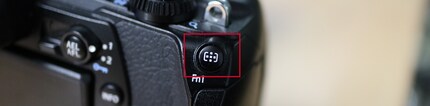 Diese Taste aktiviert bei der Olympus E-M1 II die Messfelder.