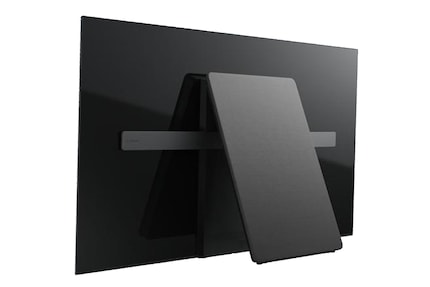 Le design de l’arrière est lui aussi sobre et élégant.
