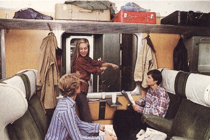 René, Simone e François vont à Paris