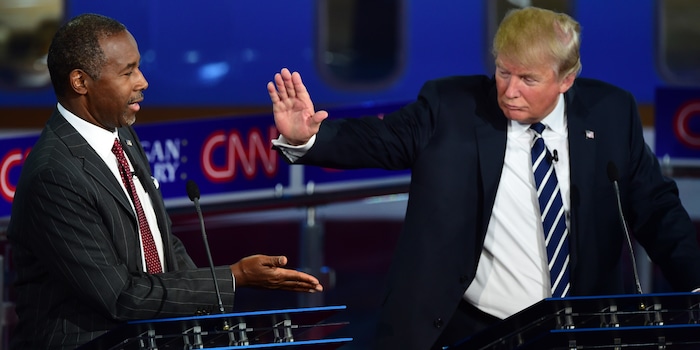 High five, my friend - the high five is known all over the world High five, my friend - the high five is known all over the world