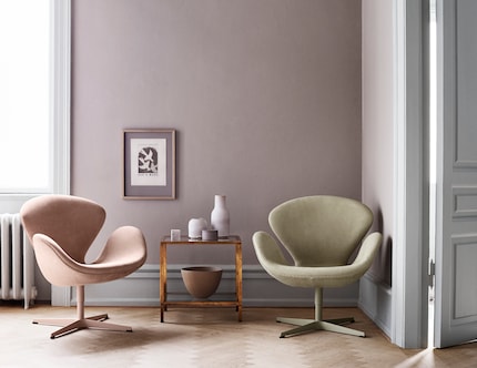 Too round? The «Swan Chair» is a great alternative.