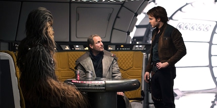 Die Körpersprache Han Solos hat Ehrenreich drauf. Am meisten erinnert er an Harrison Ford in «The Empire Strikes Back».