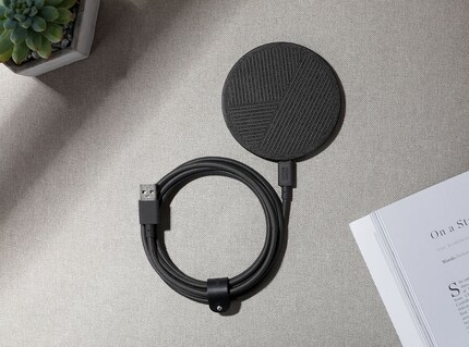 Gut getarnt: «Drop» – Ein Charger Pad.