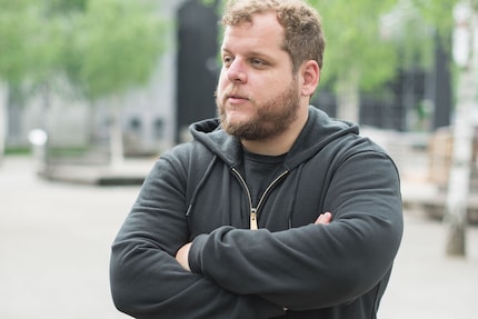 One point for me. It's the same jumper as the old one!