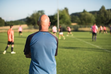 Pas de regard en arrière : Ralf Todzi ne s'attarde pas sur le passé, mais planifie l'avenir de son équipe.