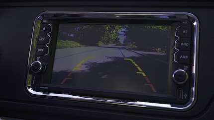 Struggling to manoeuvre? Rear view camera to the rescue!