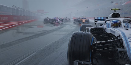 Das dynamische Wetter macht nicht nur den Rennwagen, sondern auch mir als Spieler mehr zu schaffen denn je.