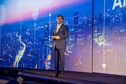 HS Kim, CEO di Samsung Electronics, invita all’era dell’IA