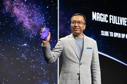 George Zhao hat eine gewinnende Art und das macht ihn mehr zum Kumpeltyp als zum CEO eines Multimilliardenkonzerns