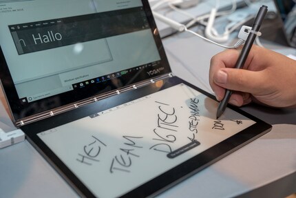With an eInk display instead of a keyboard, there are many new possibilities