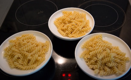 Tre piatti di pasta. Tre volte nessuna differenza.