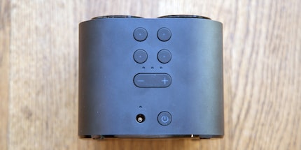 En cas d'urgence, le diffuseur peut être commandé manuellement par des boutons, même sans application.