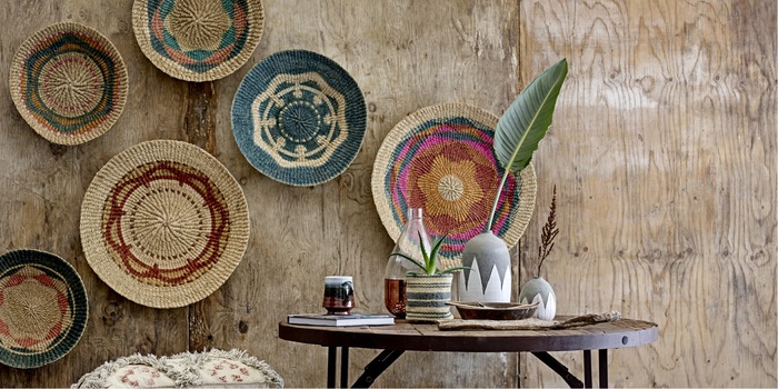Les objets du désir: les paniers en osier sur le mur sont les incontournables de la saison à venir. Photo: Bloomingville Les objets du désir: les paniers en osier sur le mur sont les incontournables de la saison à venir. Photo: Bloomingville