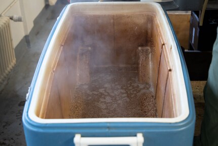 Disappropriazione: una scatola fredda piena di mash.