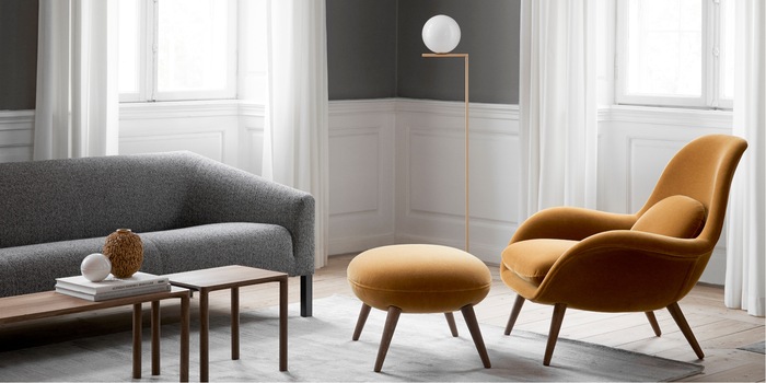 «Mind the Gap»: Der «Swoon Chair» bietet den Komfort eines Loungeessels, ist dabei aber platzsparender als herkömmliche Modelle. Bild: Fredericia