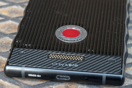 Diese Pins verbinden das Phone mit einer Red-Kamera