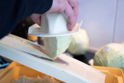 Ein Hobel hilft dir.