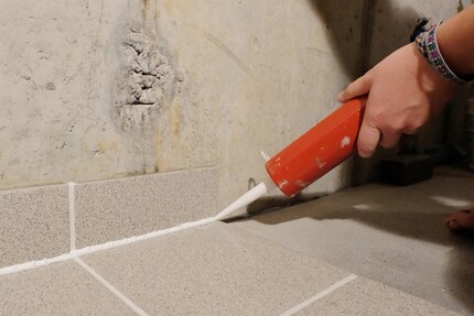 Non lesinare sul silicone.