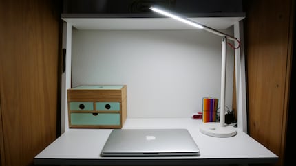 Bei mir fügt sich die Lampe ein, als wäre sie schon immer da gewesen.