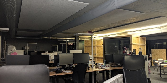 Die Ruhe vor dem Sturm: Unser Office ist am Sonntag Abend üblicherweise ziemlich leer...