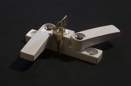 Die Verriegelung konnte ich bei mir zu Hause leider nicht installieren.