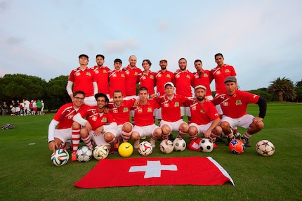 Gefühlvolle Eisenfüsse: die Footgolf-Nati.
