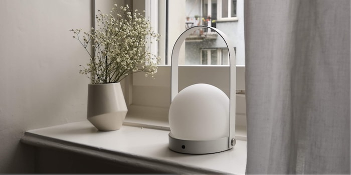 Carrie impresses with simple elegance. Carrie impresses with simple elegance.