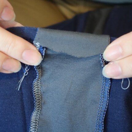  Fixez le tout avec des aiguilles.