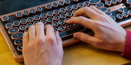 The Artisan model in use