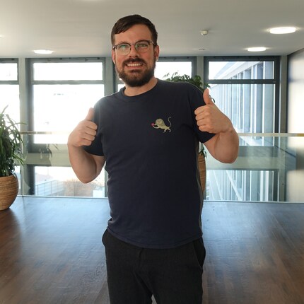 Simon est content du résultat.