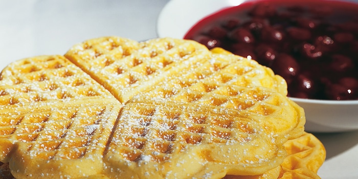 Whether for breakfast or as a dessert - waffles always fit Whether for breakfast or as a dessert - waffles always fit