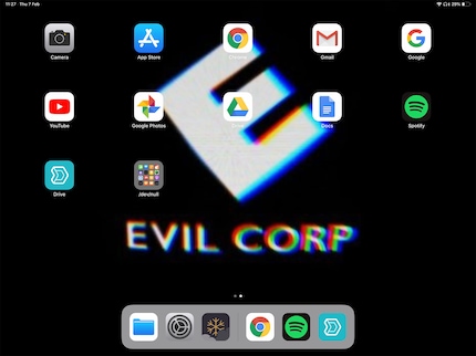 Der /dev/null-Ordner ist auf iOS Pflicht. Darin sind alle überflüssigen Apps