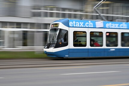 1/15 était assez court dans ce cas: l'avant du tram est net