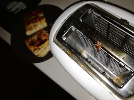 Der dreckige Toaster