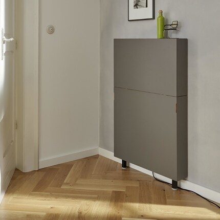 When closed, it has a floor area of 0,09 m². Images: Müller Möbelwerkstätten