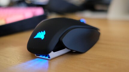 A seconda della posizione delle dita, l'M65 è solo moderatamente confortevole.