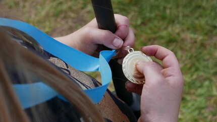 ...Geld für Kinder in Not.