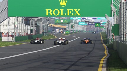 Grande action : Je me suis faufilé entre Sainz et Räikkönen