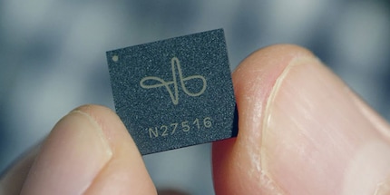 The object of all covetousness: the « Soli chip». Source : Crucial Cloud Hosting