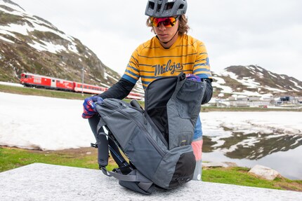 Ein Blick ins Innere des Evoc Neo.