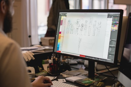 Demian skizziert seine Figuren am liebsten vor.