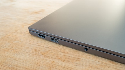 HDMI, USB 3.0 type A et port combo jack 3,5 mm