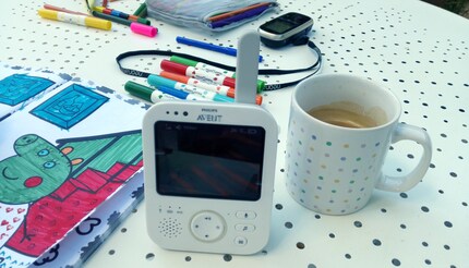 Switch the baby monitor on and enjoy a carefree painting session with the older sibling.