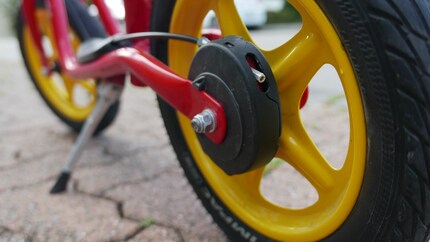 The drum brake on the Puky works well, but we hardly ever used it.