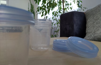 Muttermilch lässt sich in entsprechenden Gefässen hervorragend aufbewahren.