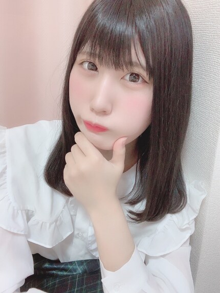 Mehr als Selfies und kurze Videos hat Sato nicht, um sich seiner Angehimmelten anzunähern